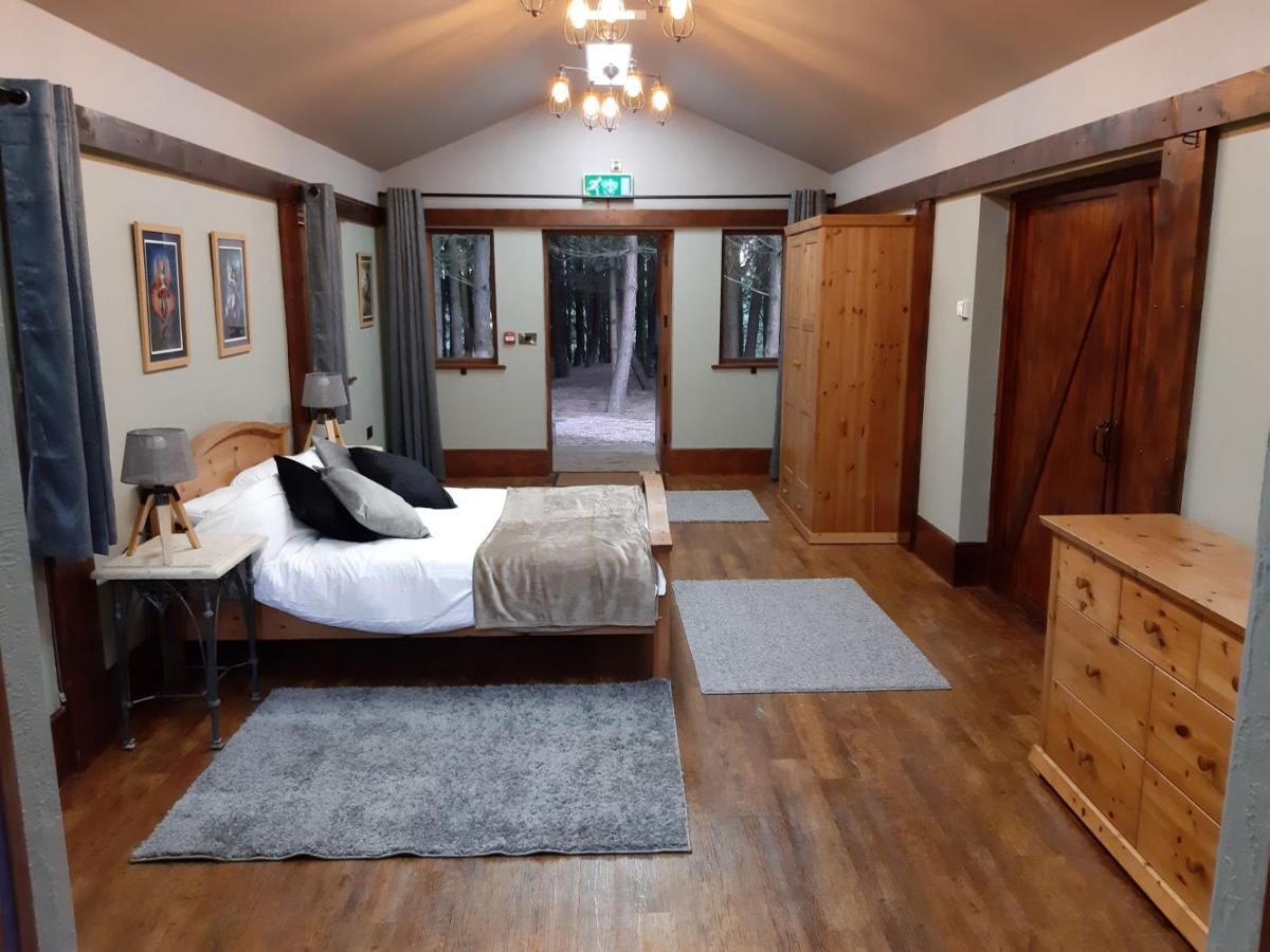 Wyldwood Lodge Cheadle  Exterior foto